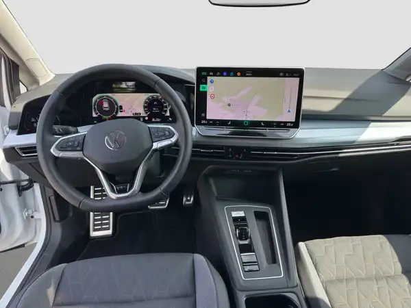 VW GOLF (10/16)