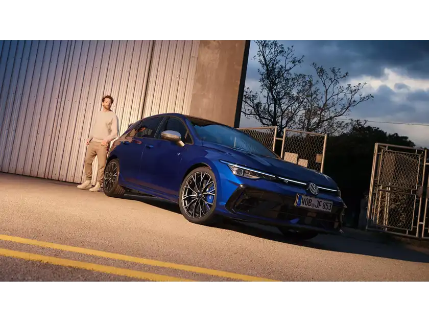 Golf R (1/4)