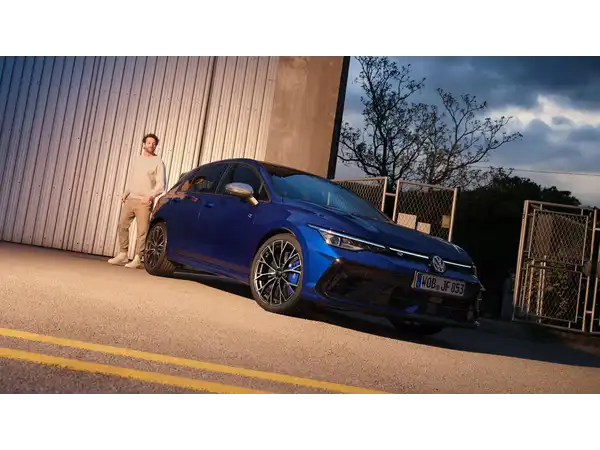 Golf R (1/4)