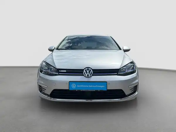 VW E-GOLF (3/17)