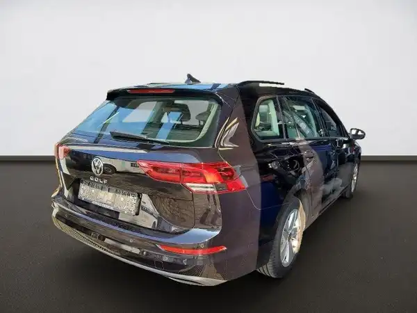 VW GOLF VARIANT (3/4)