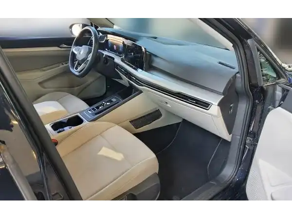 VW GOLF VARIANT (4/4)