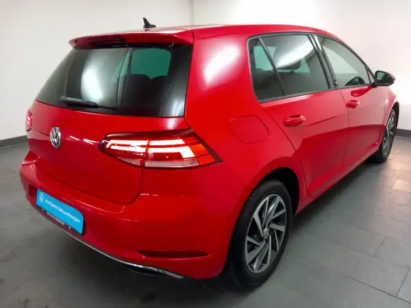 VW GOLF (20/22)