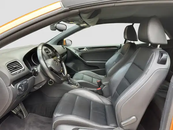 VW GOLF (8/16)