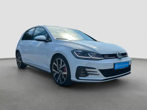 VW GOLF GTI (4/17)
