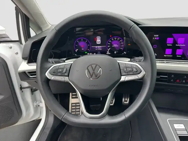 VW GOLF (11/17)
