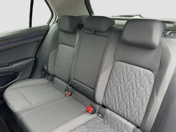 VW GOLF (9/17)