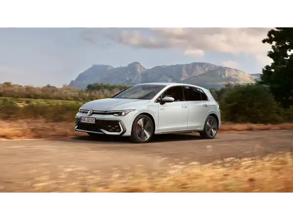 Golf GTE (1/4)