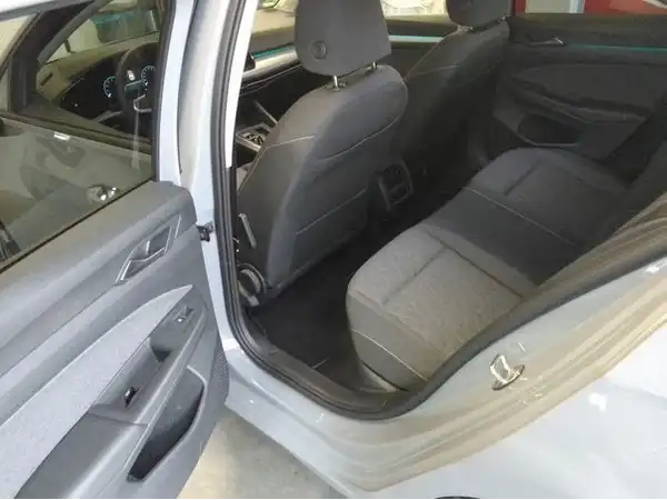 VW GOLF (7/9)
