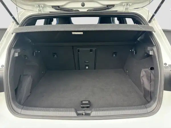 VW GOLF GTE (13/17)