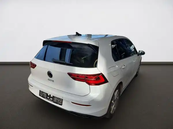 VW GOLF GTE (3/4)