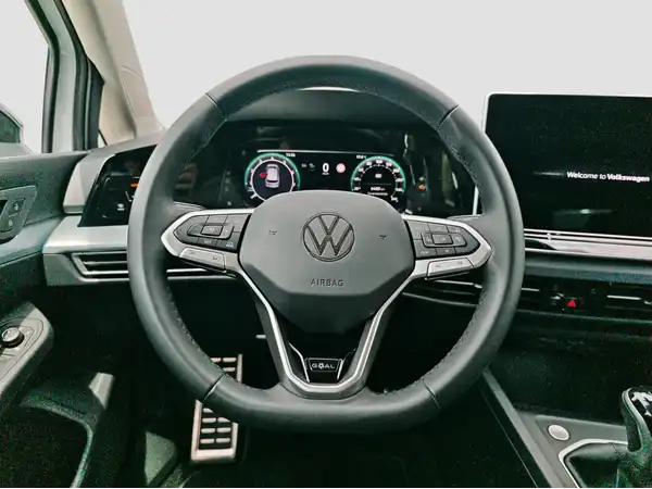 VW GOLF (11/16)