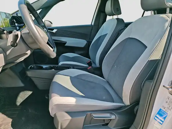 VW ID.3 (8/17)