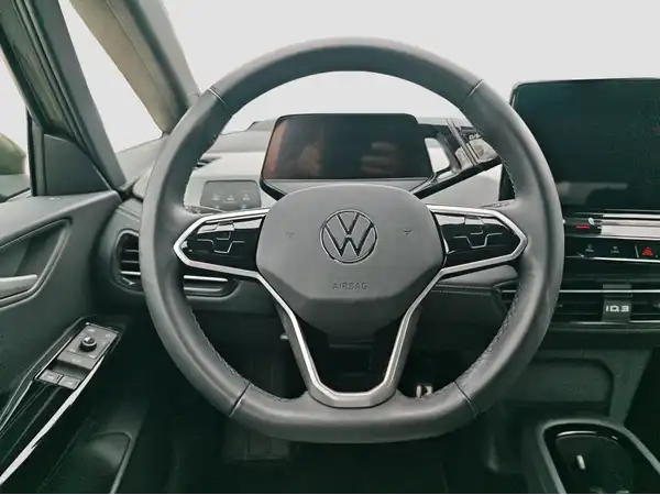 VW ID.3 (11/16)