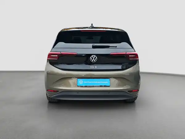 VW ID.3 (6/16)