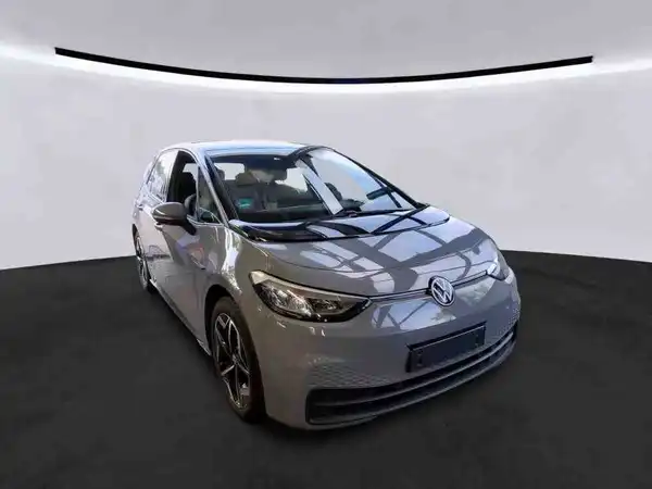 VW ID.3 (4/5)