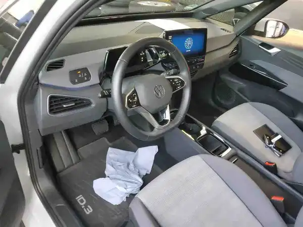 VW ID.3 (4/5)