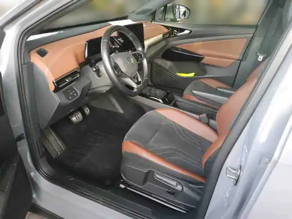 VW ID.4 (5/6)