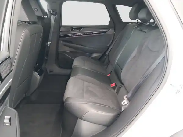 VW ID.7 (9/16)