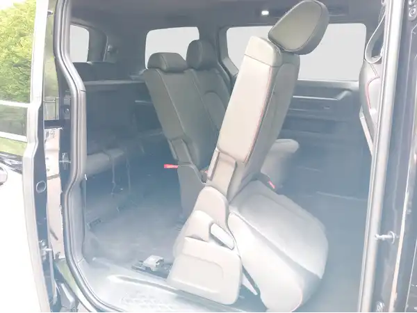 VW ID.BUZZ (16/17)