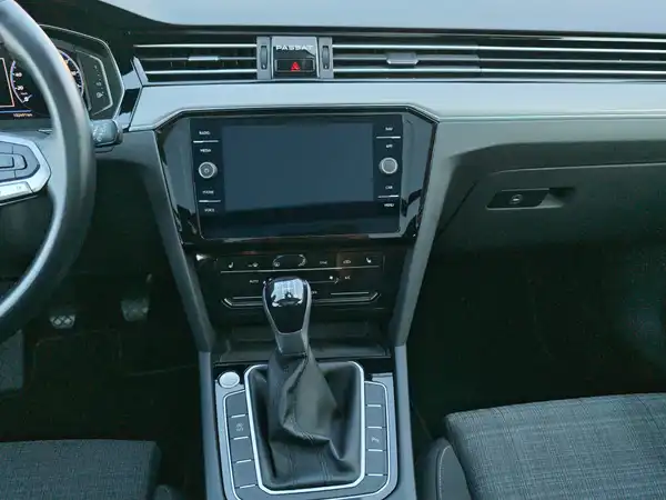 VW PASSAT VARIANT (12/16)
