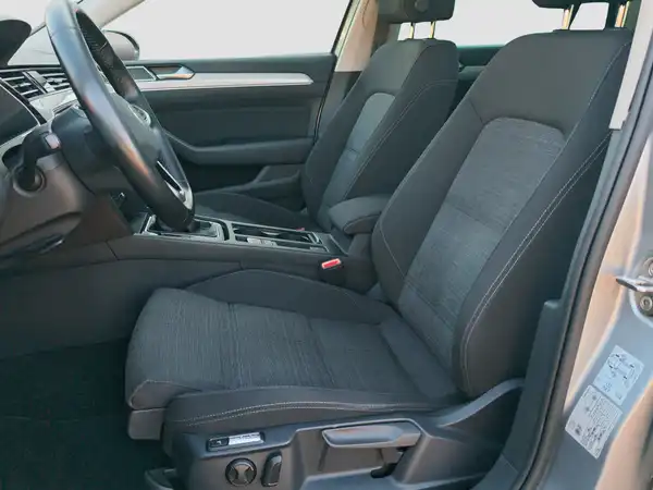 VW PASSAT VARIANT (8/16)