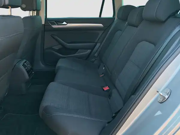 VW PASSAT VARIANT (9/16)