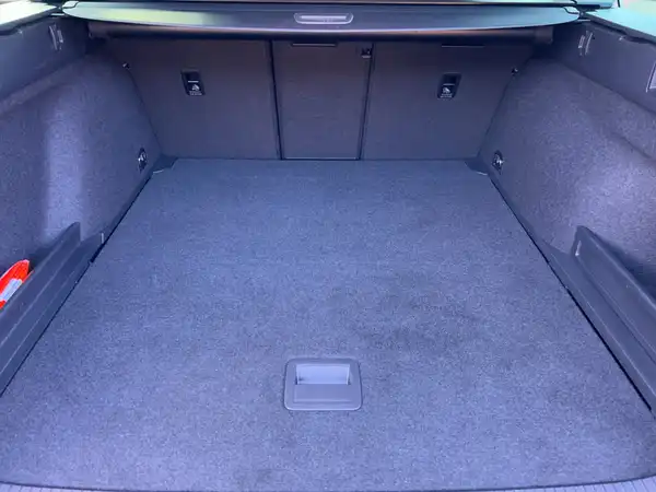 VW PASSAT VARIANT (13/16)