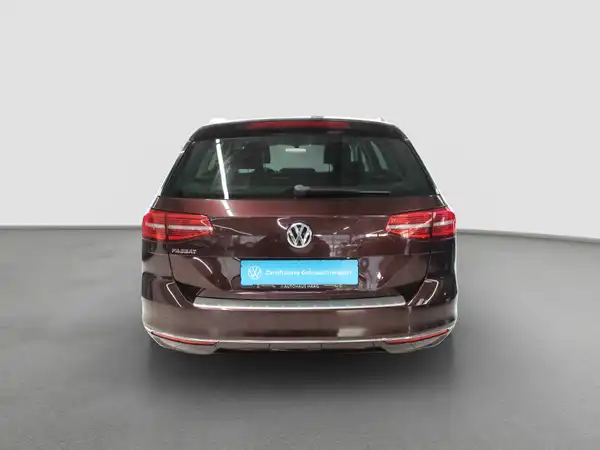 VW PASSAT VARIANT (6/12)