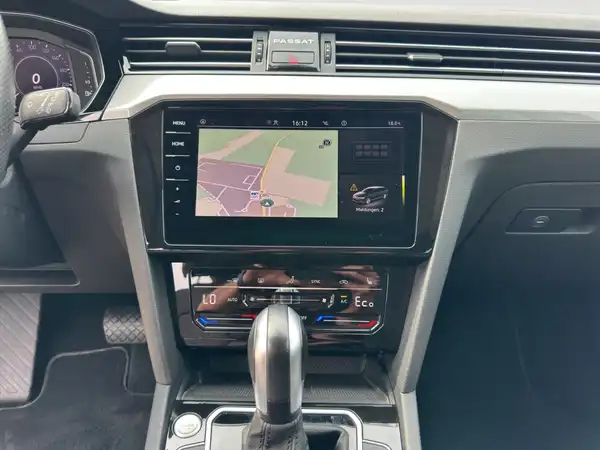 VW PASSAT VARIANT (12/16)