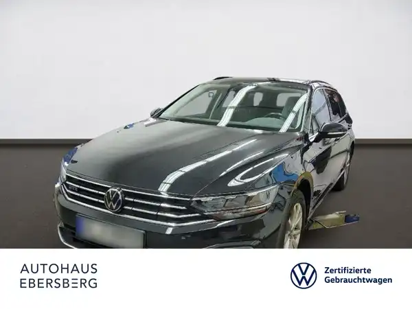 VW PASSAT VARIANT (2/4)