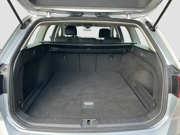 VW PASSAT VARIANT (13/16)