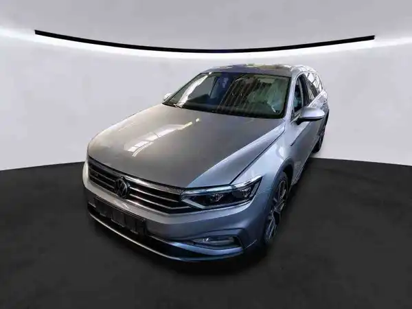VW PASSAT VARIANT (1/5)