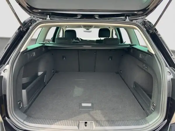 VW PASSAT VARIANT (13/16)