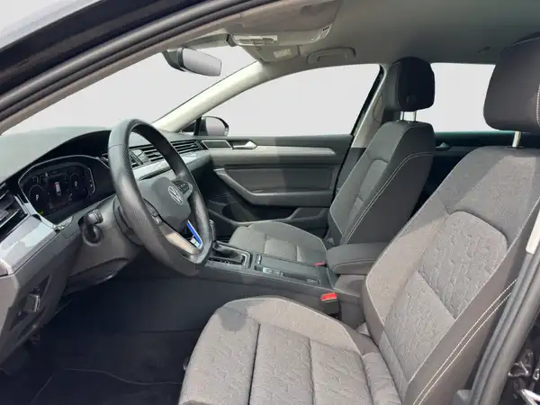 VW PASSAT VARIANT (8/16)