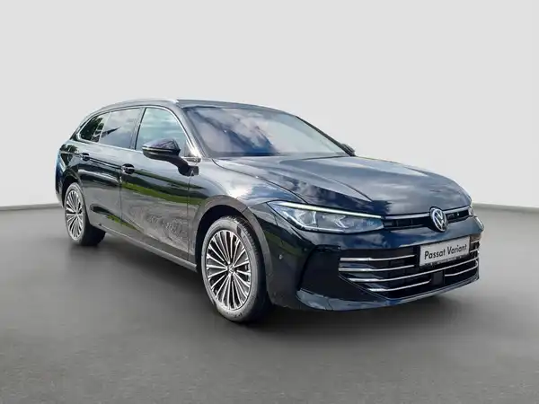 VW PASSAT (4/17)