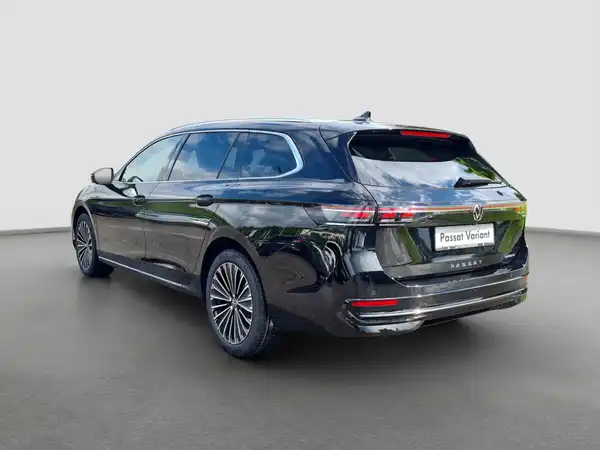 VW PASSAT (7/17)