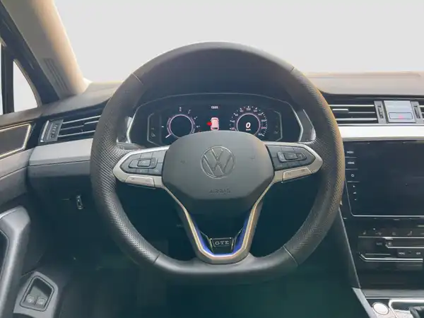 VW PASSAT VARIANT (11/16)