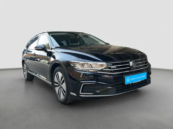 VW PASSAT VARIANT (4/16)