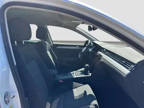VW PASSAT VARIANT (15/17)