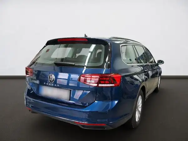 VW PASSAT VARIANT (3/4)
