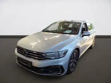 VW PASSAT VARIANT (1/6)