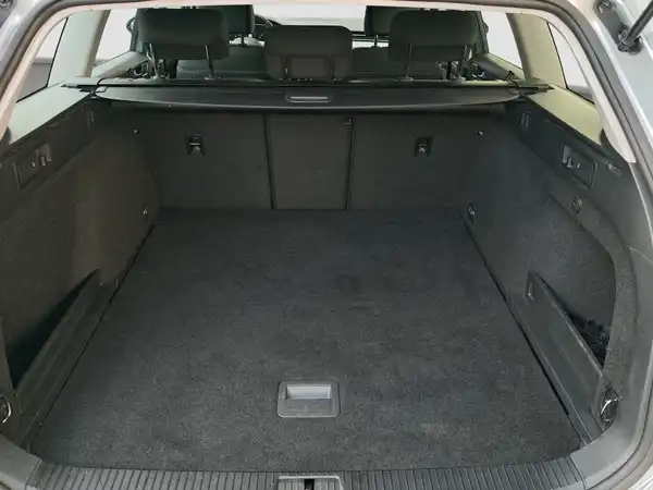 VW PASSAT VARIANT (13/15)