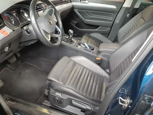 VW PASSAT VARIANT (6/10)