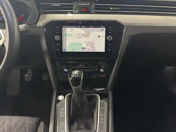 VW PASSAT VARIANT (12/16)