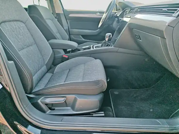 VW PASSAT VARIANT (15/17)