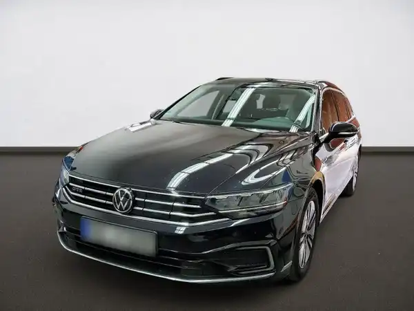 VW PASSAT VARIANT (1/4)