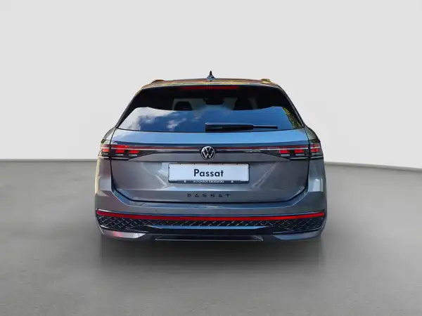VW PASSAT (6/16)