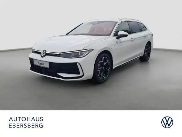VW PASSAT (2/17)