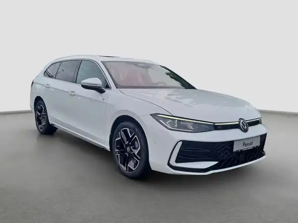 VW PASSAT (4/17)